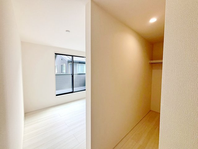 島田市旭3丁目／　新築戸建の洋室