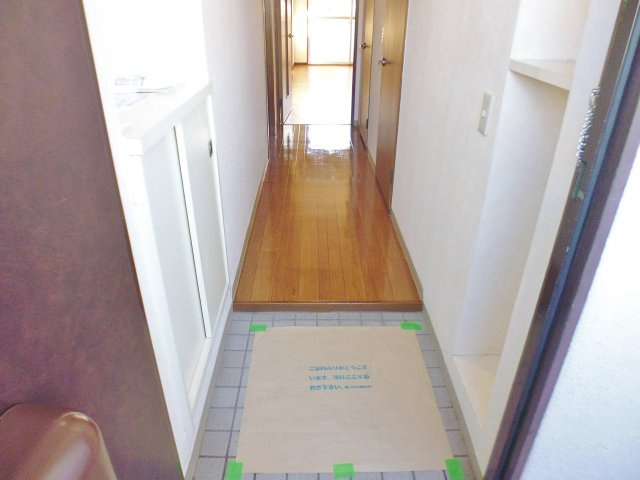 カーサベガの玄関