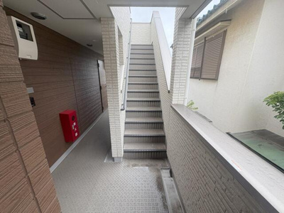 【エントランス】 | ラ・ポルテ高砂