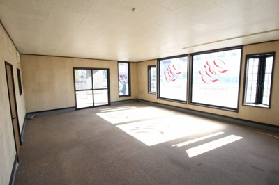 【居間・リビング】 | 鵜ノ木店舗