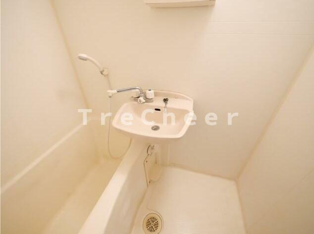 ココネ目白の浴室