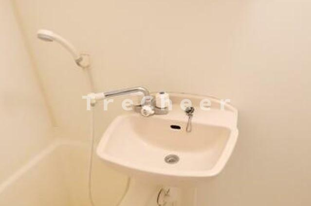 ココネ目白の洗面所