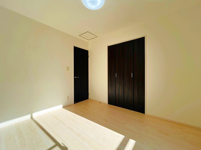 【仲介手数料無料／半田市】再生住宅　半田市上池町　中古戸建の洋室