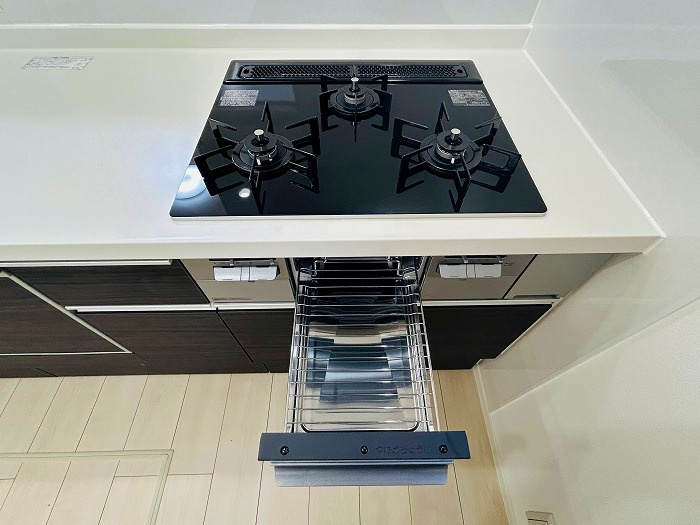 【仲介手数料無料／半田市】再生住宅　半田市上池町　中古戸建のキッチン