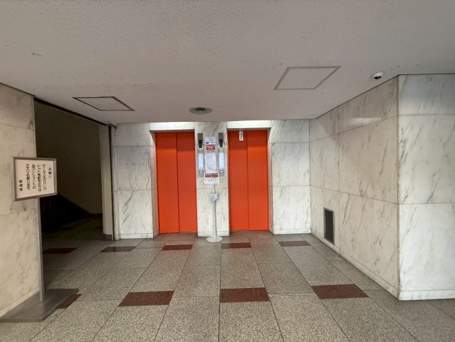 大永初台マンション　401のロビー