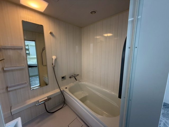 大永初台マンション　401の浴室