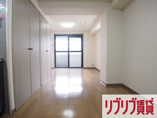 ルミナス千葉の居間・リビング