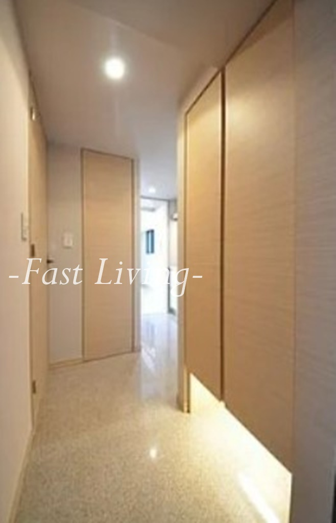 チェスターコート御茶ノ水の玄関