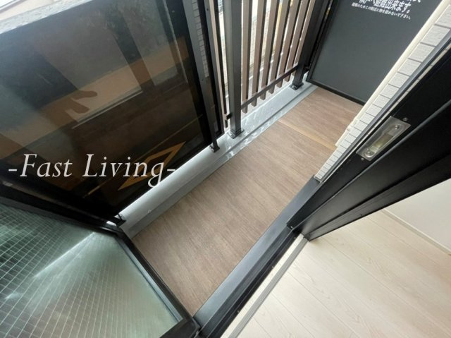 レガリス四谷のバルコニー