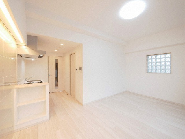 プレジオ十三の居間・リビング