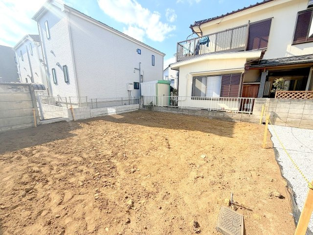 昭島市緑町1　新築戸建の外観