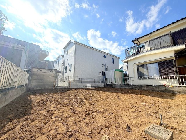 昭島市緑町1　新築戸建の外観