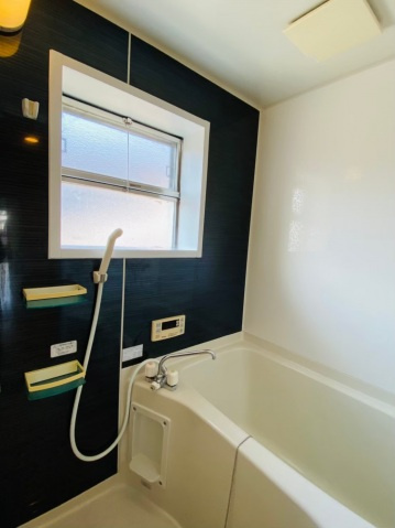 新宅第1マンションの浴室