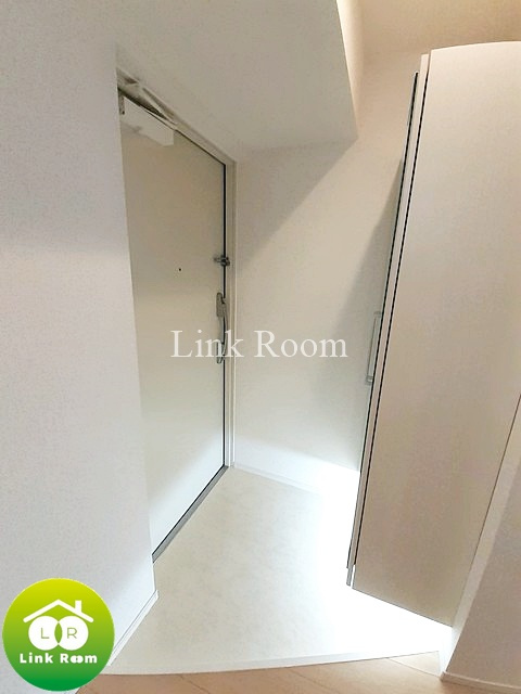 フェリズ　プレンシードの玄関