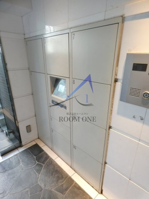 エスコートノヴェル白金高輪のその他共用部分|宅配ボックスです。