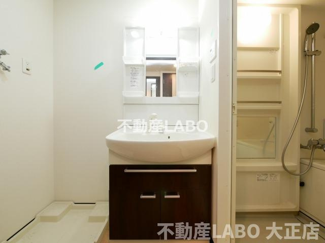 グランシス難波西の洗面所