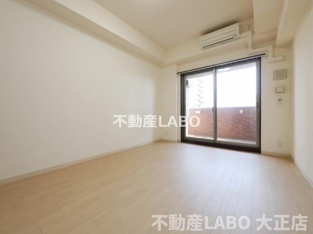 グランシス難波西の居間・リビング