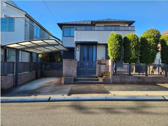 【前面道路含む現地写真】 | 龍ケ崎市藤ケ丘2丁目　中古戸建 | たっぷりの陽光と心地よい風が舞い込む住まい♪