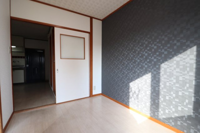 【寝室】 | ロイヤル千林