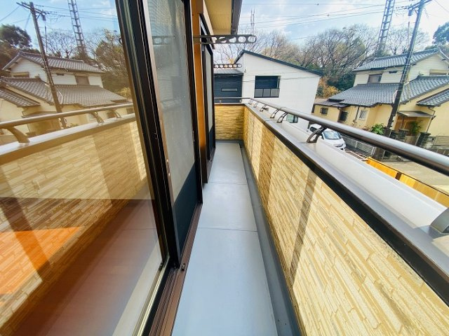 【仲介手数料無料／大府市】再生住宅　大府市大府町ウド　中古戸建のバルコニー