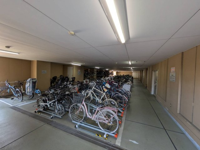 ラピタス31西宮のその他共用部分|駐輪場です