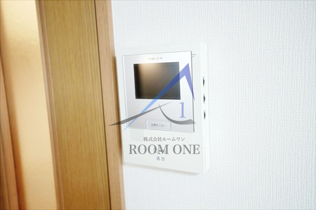 スターヴァレイイーサイドのセキュリティ|モニター付インターホンです。