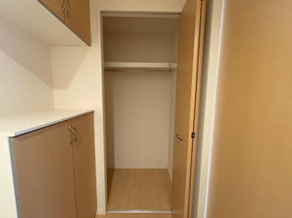 【その他】 | グランシティ | 玄関クローゼット