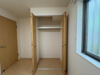 【設備】 | グランシティ | 洋室クローゼット