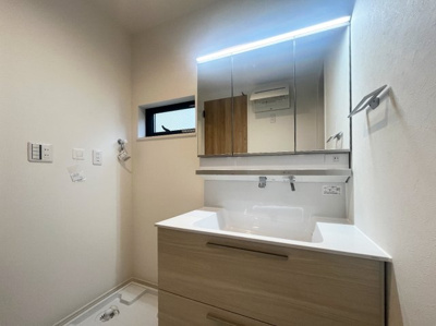 【独立洗面台】 | 浜田山１丁目～「西永福」駅１０分・新築戸建～