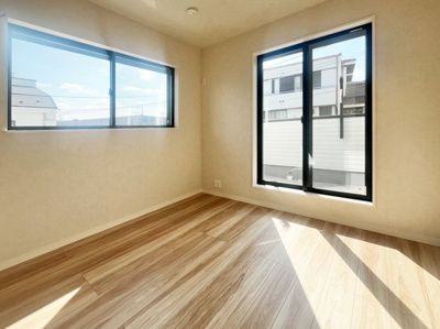 【洋室】 | 浜田山１丁目～「西永福」駅１０分・新築戸建～