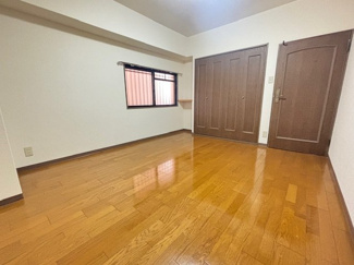 【洋室】 | 西区西観音町【ライオンズマンション平和大通り第２】 | 洋室3室