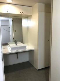 【洗面所】 | シティ市ヶ谷 | 脱衣スペースもあります