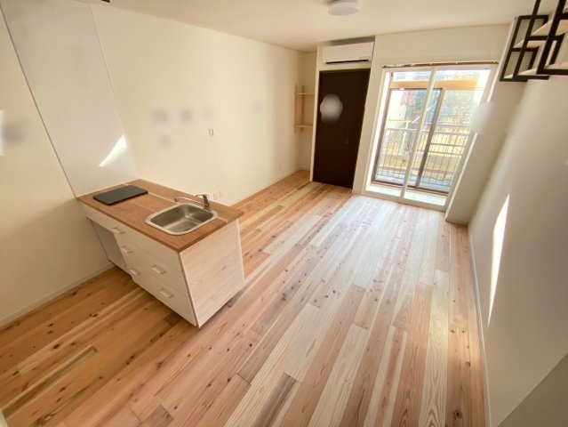 【居間・リビング】