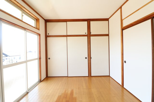 TRハイツの洋室
