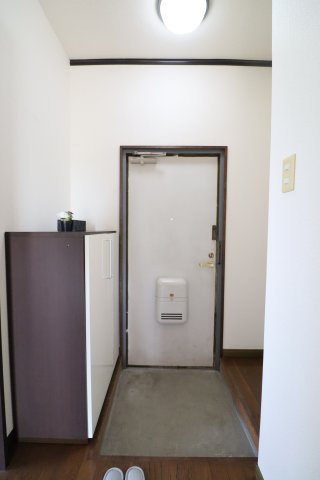 TRハイツの玄関