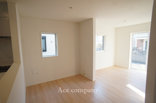 【居間・リビング】 | 東大阪市稲田本町1丁目　【4号棟/全5棟】 | 【LDK：ゆったり20.6帖！】