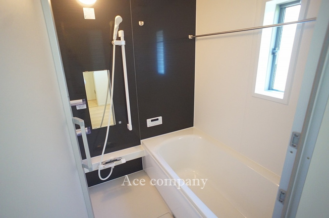 【浴室】 | 八尾市新家町2丁目　【1号棟/全3棟】 | オートバス・追炊機能・浴室乾燥機完備です☆