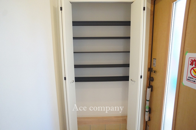 【収納】 | 八尾市新家町2丁目　【1号棟/全3棟】 | シューズクローゼット付きです♪