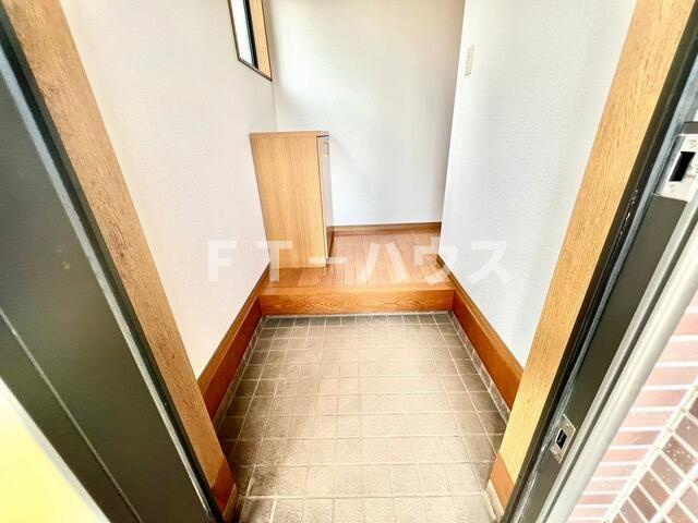 土井貸家（武石）の玄関