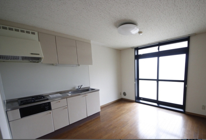 ヴィフォレストⅡの居間・リビング