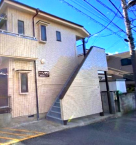 コーポノザワのエントランス|建物入り口です