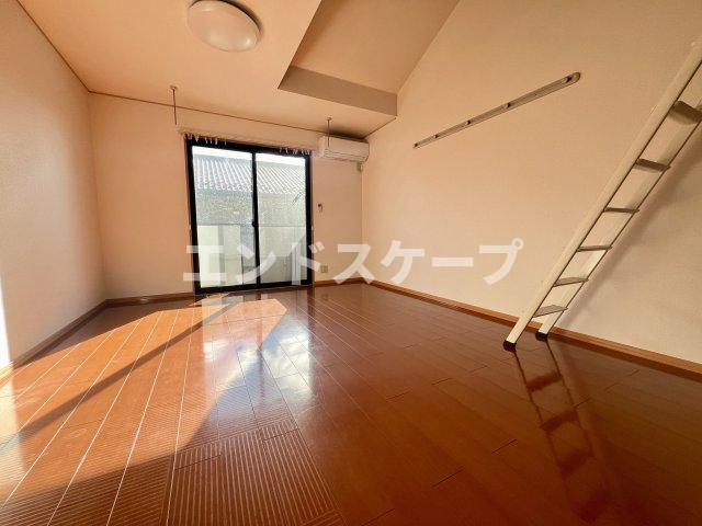 リビングタウン上並榎　Bの居間・リビング|高崎、前橋、伊勢崎エリアのお部屋探しはエンドスケープまで！お客様の理想お聞かせ下さい♪