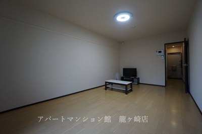 【居間・リビング】 | クレイノブロッケン | 画像10