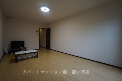 【居間・リビング】 | クレイノブロッケン | 画像3