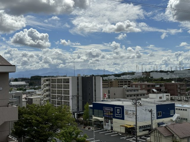 川崎市麻生区栗平２丁目の賃貸マンションの展望