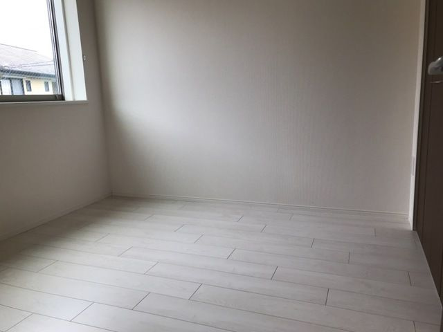 ラヴィエールの洋室