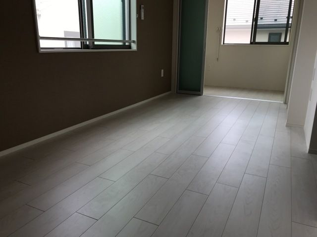 ラヴィエールの居間・リビング