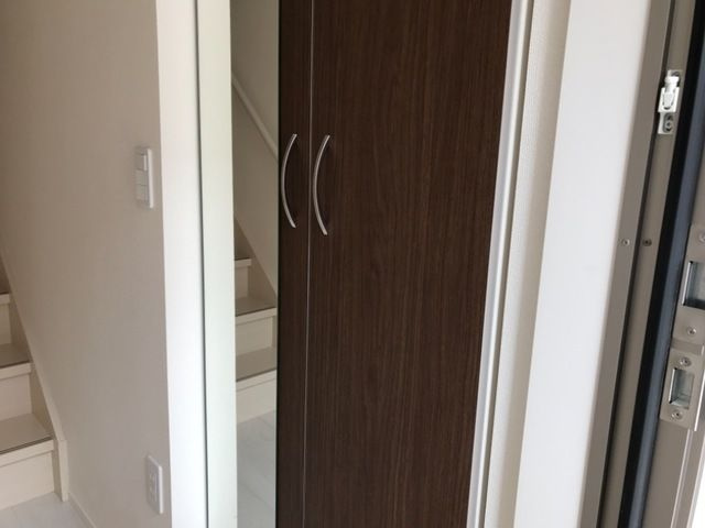 ラヴィエールの玄関