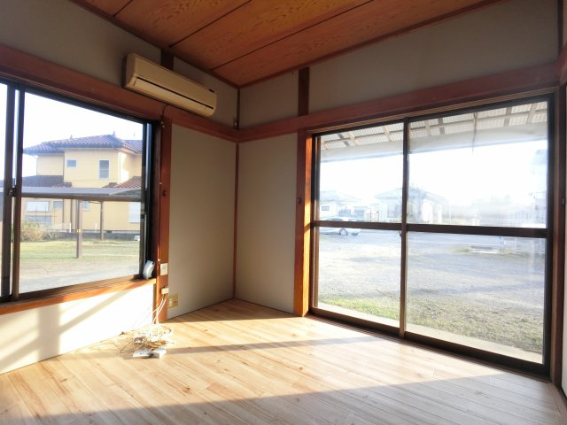【居間・リビング】