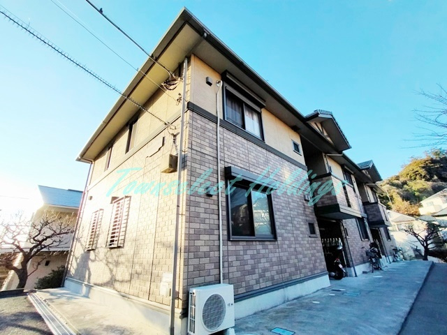 鎌倉市寺分１丁目のアパート